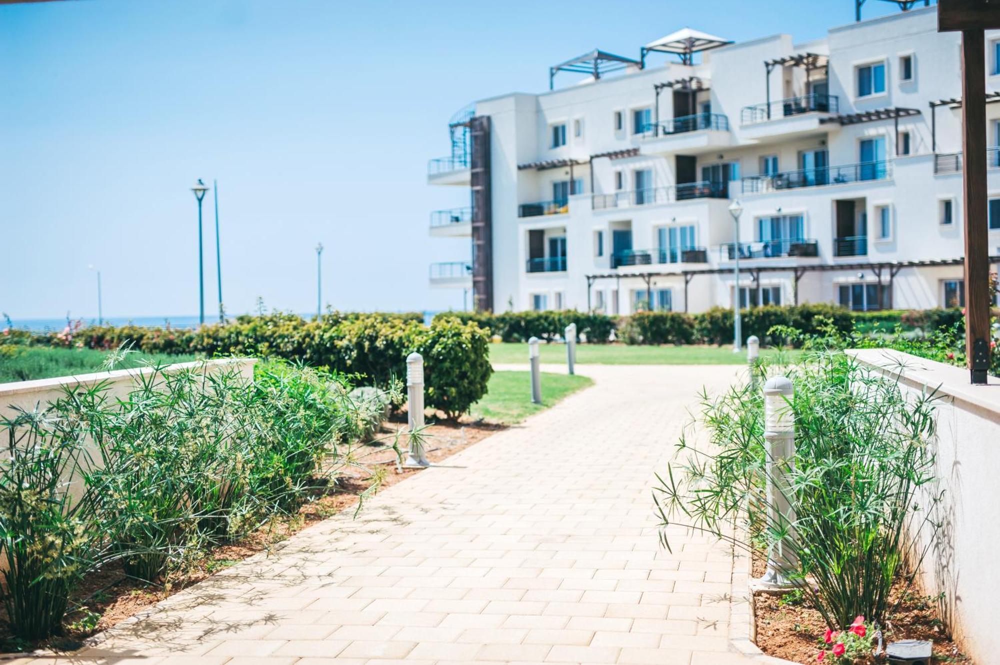 Premium Sun Apartment Vokolidha Exterior photo